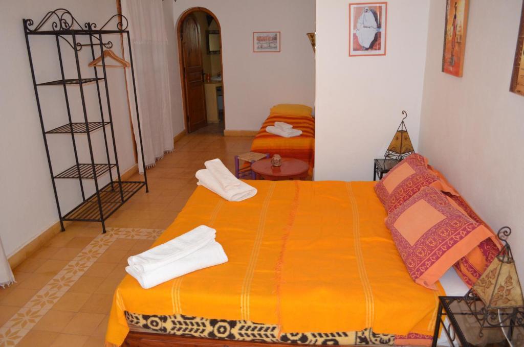 Casa Naima Otel Ida Ougourd Oda fotoğraf