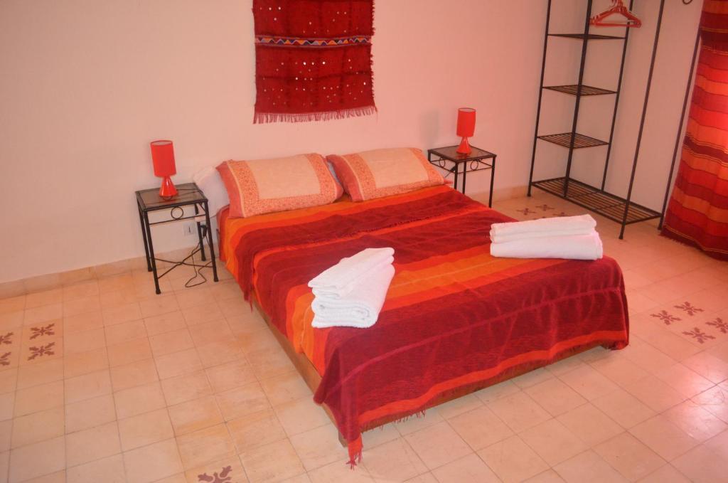 Casa Naima Otel Ida Ougourd Oda fotoğraf